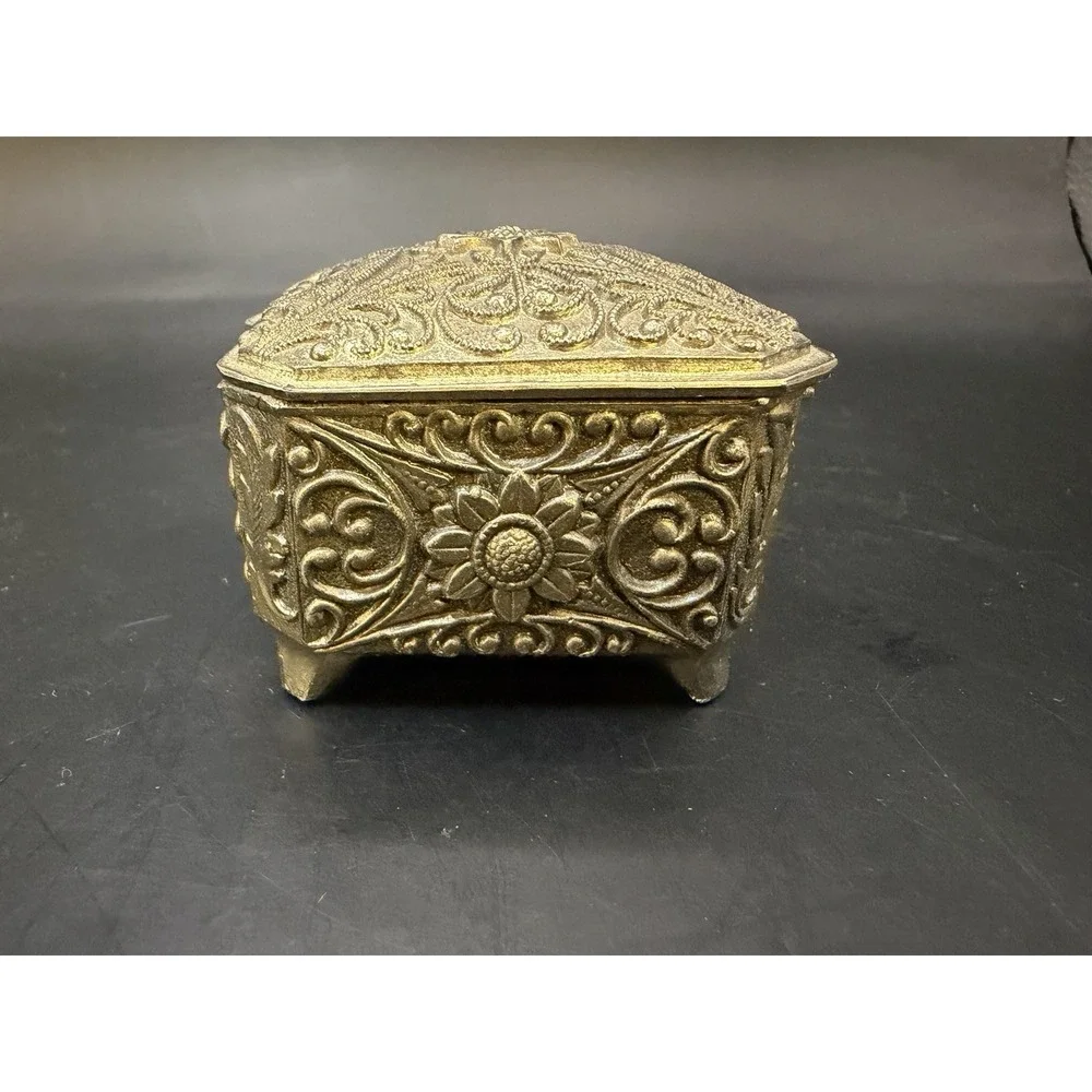 Vintage Made in Japan Ornate‎ Metal Jewelry Trinket Box Gold Tone Flower Design